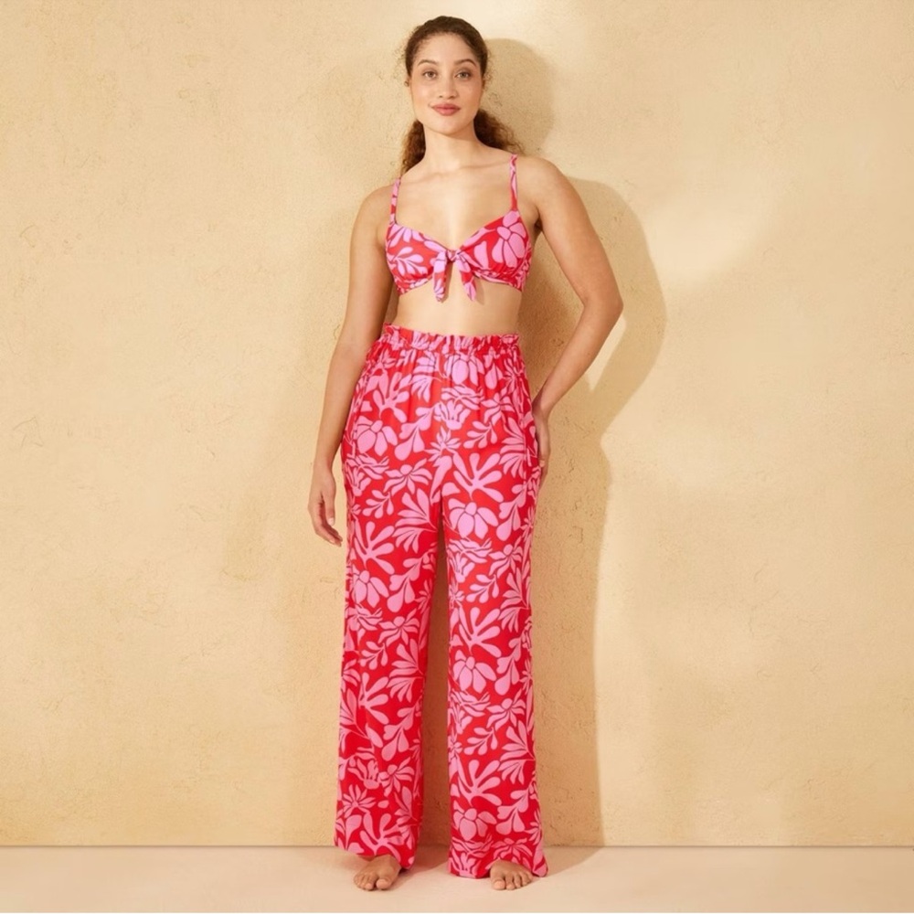 SHADE & SHORE NWT ruffle wait cover up pants -red/pink -small - Picture 3 of 9